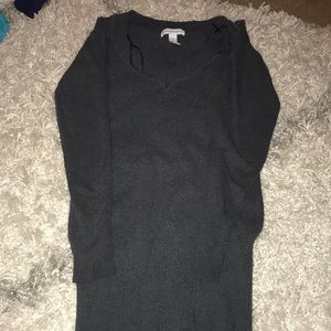 Gray sweater